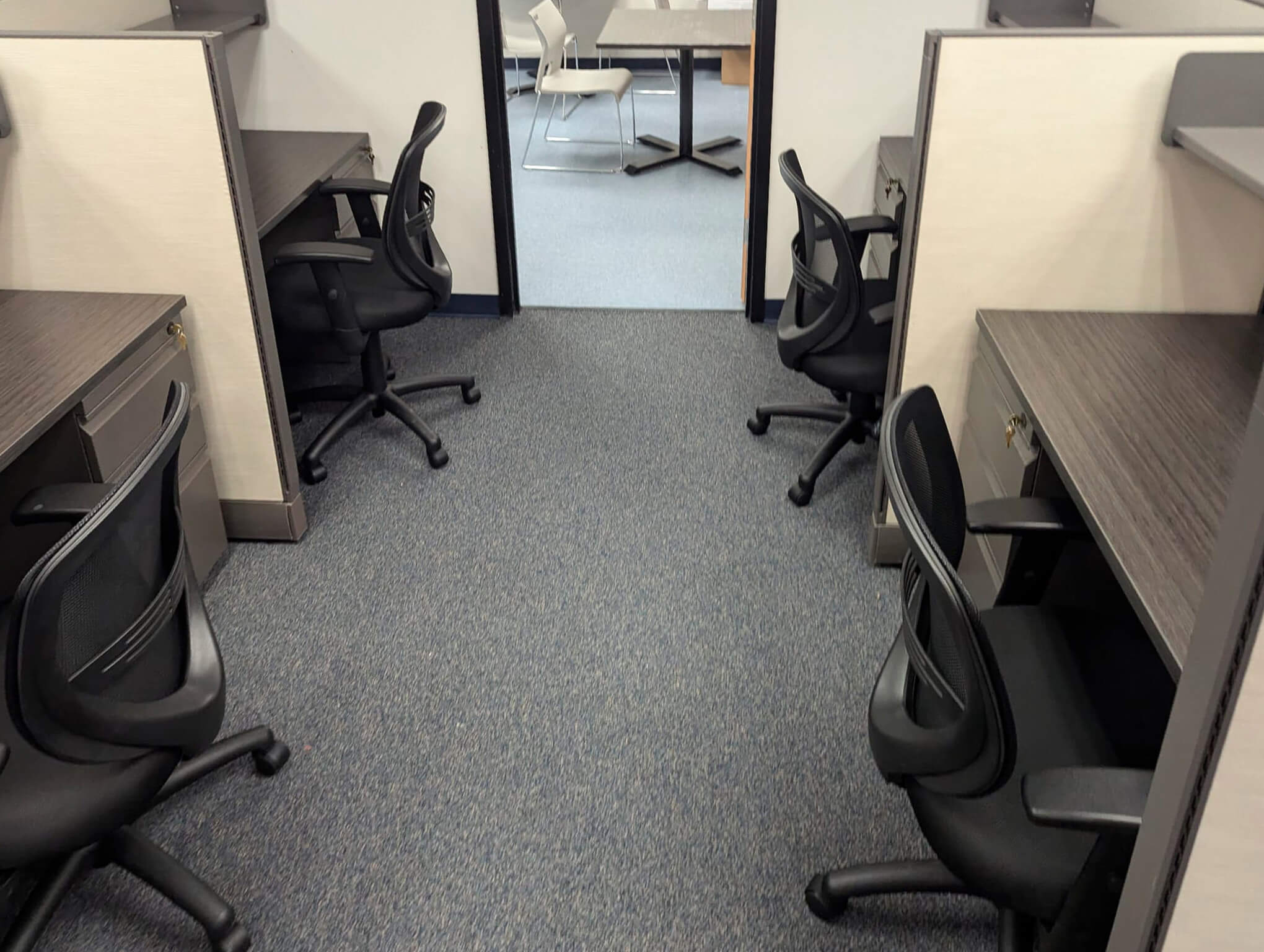 Office cubicle installation 490 5 1